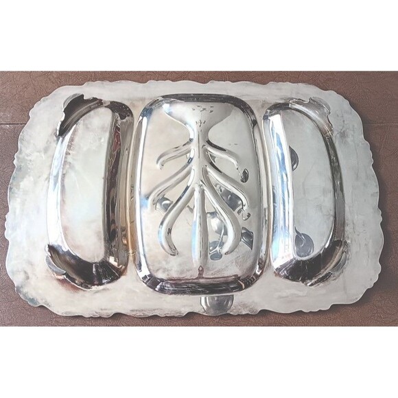 Oneida Silverplate Du Maurier Meat Platter Large Footed with Wells Discontinued - Picture 4 of 4